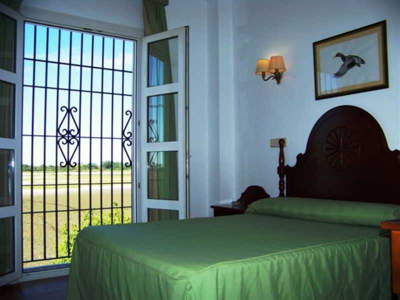 Hotel Toruno Del Rocio เอลโรซิโอ ภายนอก รูปภาพ