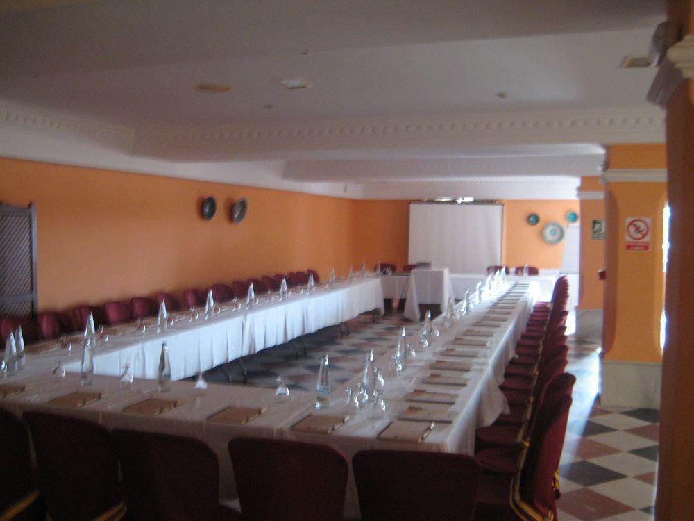 Hotel Toruno Del Rocio เอลโรซิโอ ภายนอก รูปภาพ
